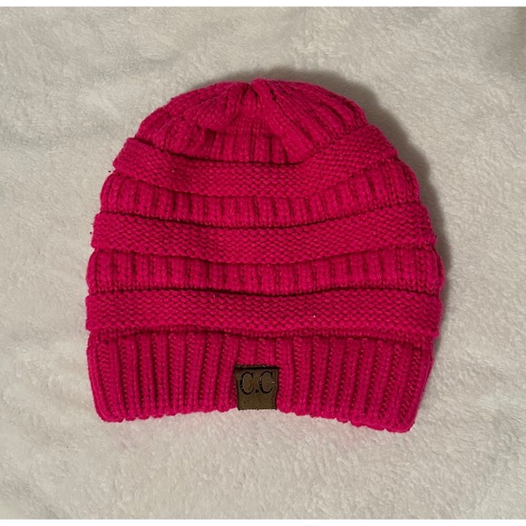 CC Beanie - Picture 1 of 2